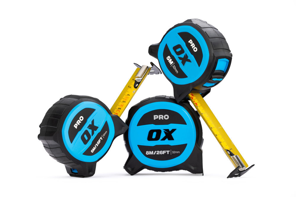 OX Pro 8m/26ft Tuff Blade Tape Measure – Magnetic Dual Hook & 32mm Wide Blade OX-P506408